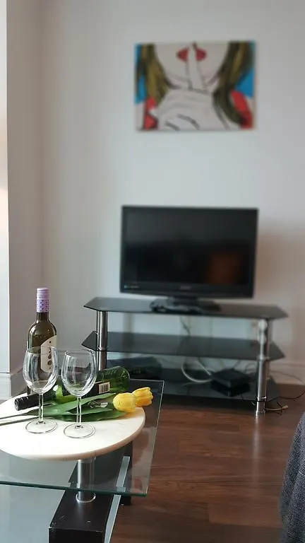 Kashaneh At Meridian Apartment Toronto  Vaughan