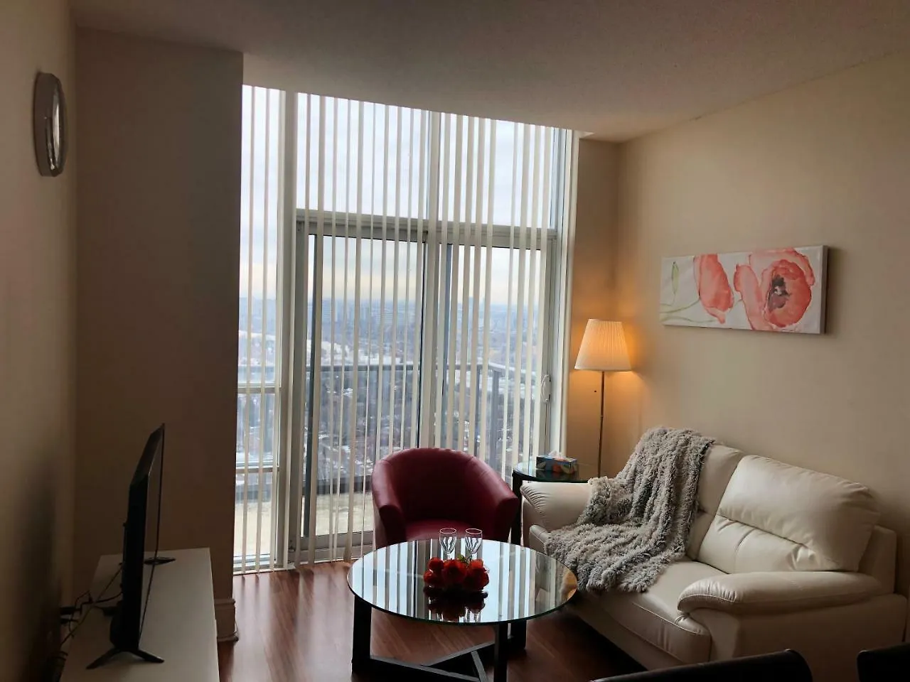 Kashaneh At Meridian Apartment Toronto Vaughan