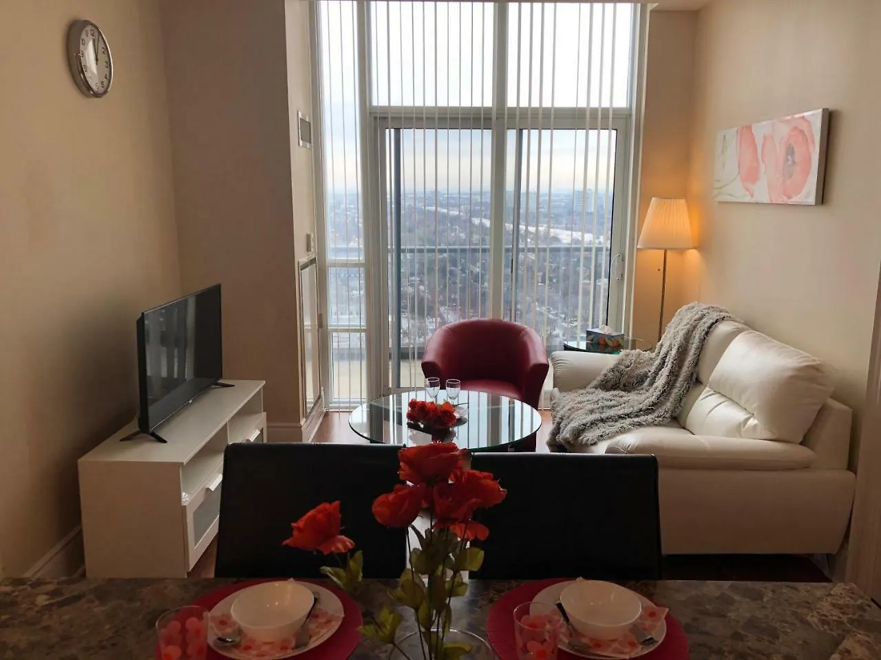 Kashaneh At Meridian Apartment Toronto