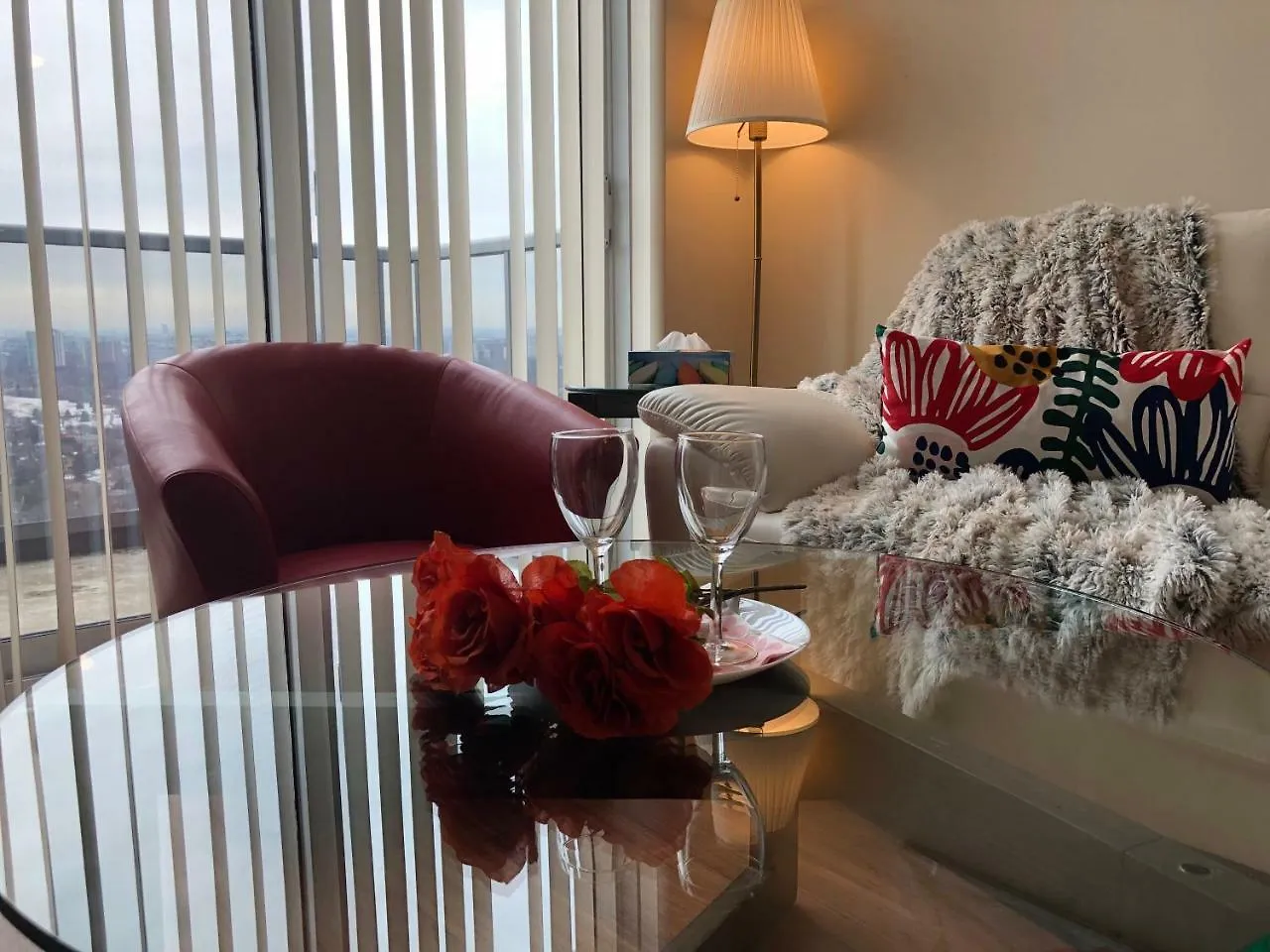 Kashaneh At Meridian Apartment Toronto