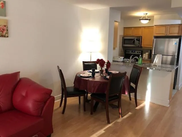 Kashaneh At Meridian Apartment Toronto